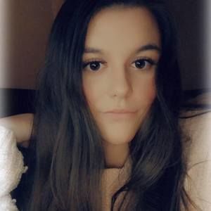 Meet your Posher, Cynthia